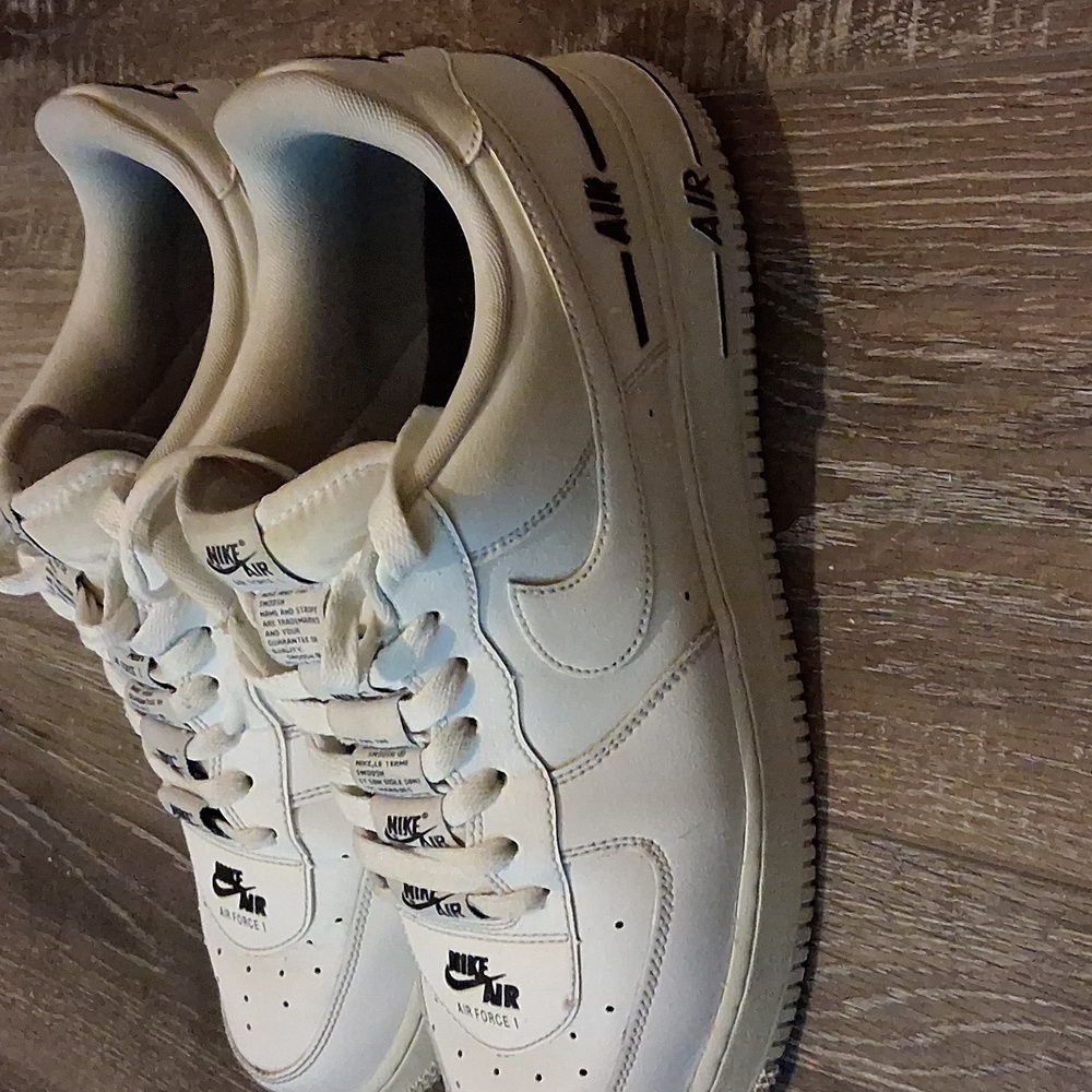 Nike AF1s - Picture 2 of 9